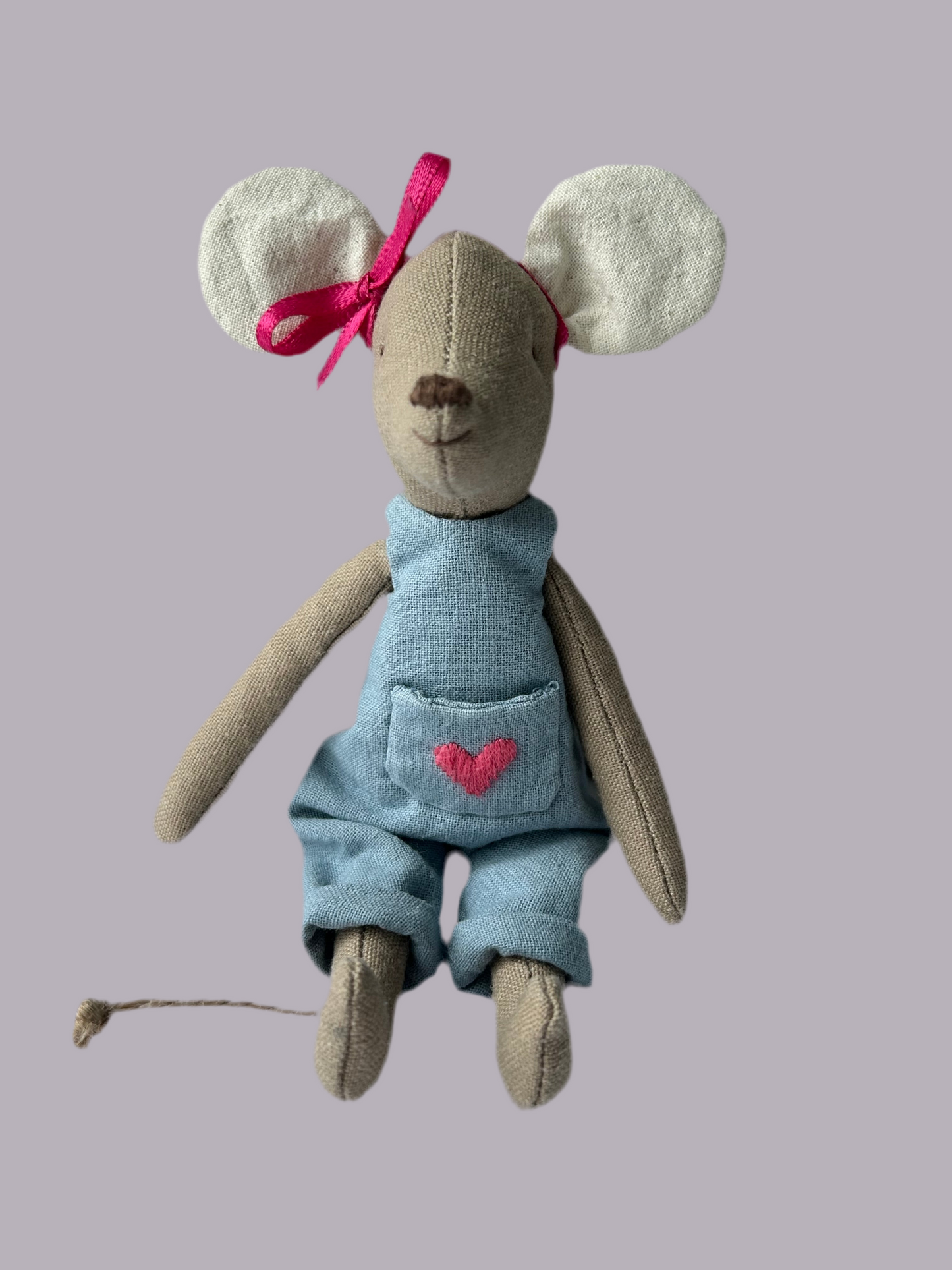 Ratoncita Nina con jumpsuit y lacito